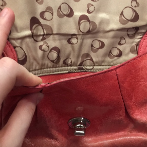 2000’s Era coral Coach purse - Picture 5 of 12